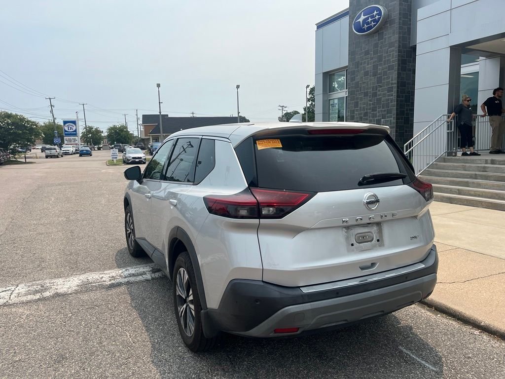 Used 2021 Silver Nissan SV image 6