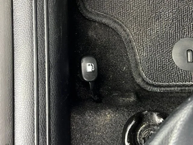 Used 2024 Black Kia LX image 19