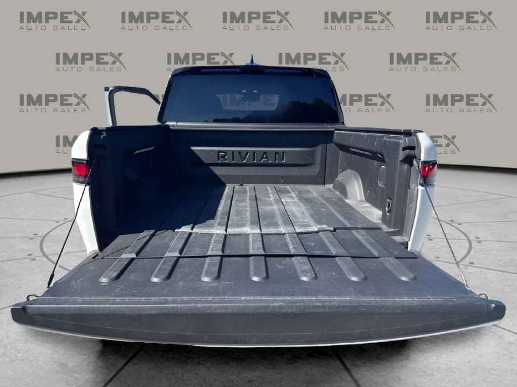 Used 2022 White Rivian Adventure image 23