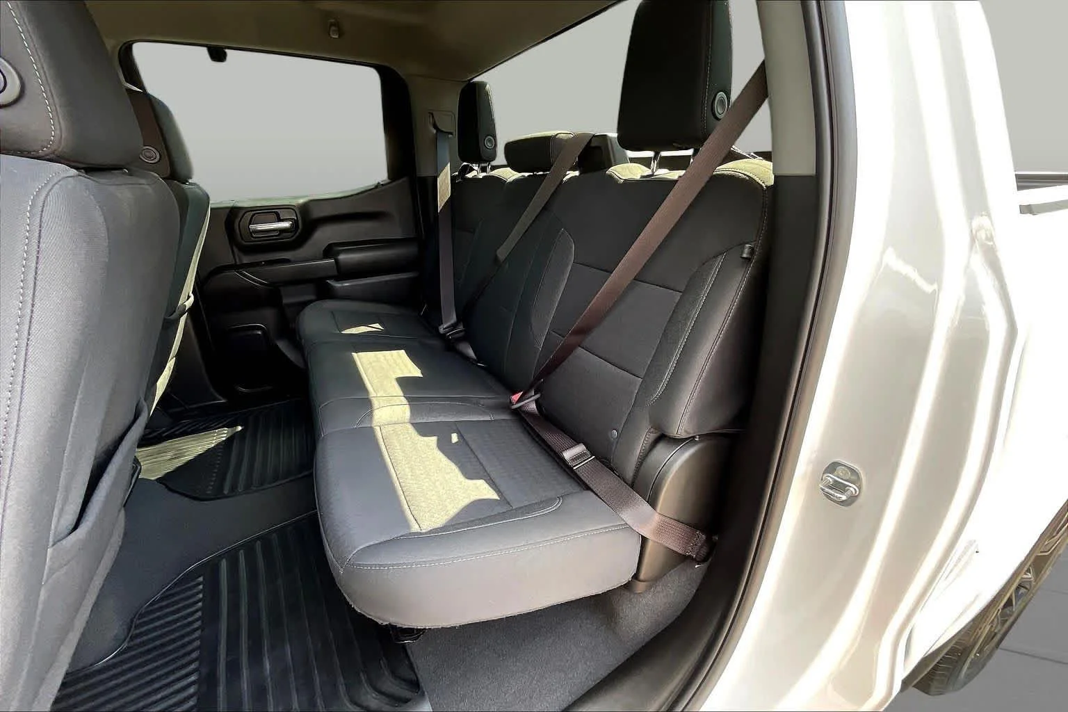 Used 2024 Summit White Chevrolet Custom image 37