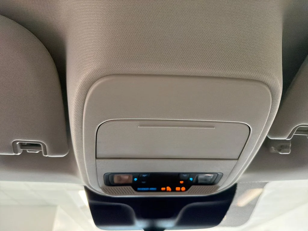 New 2027 White Ford Active image 17