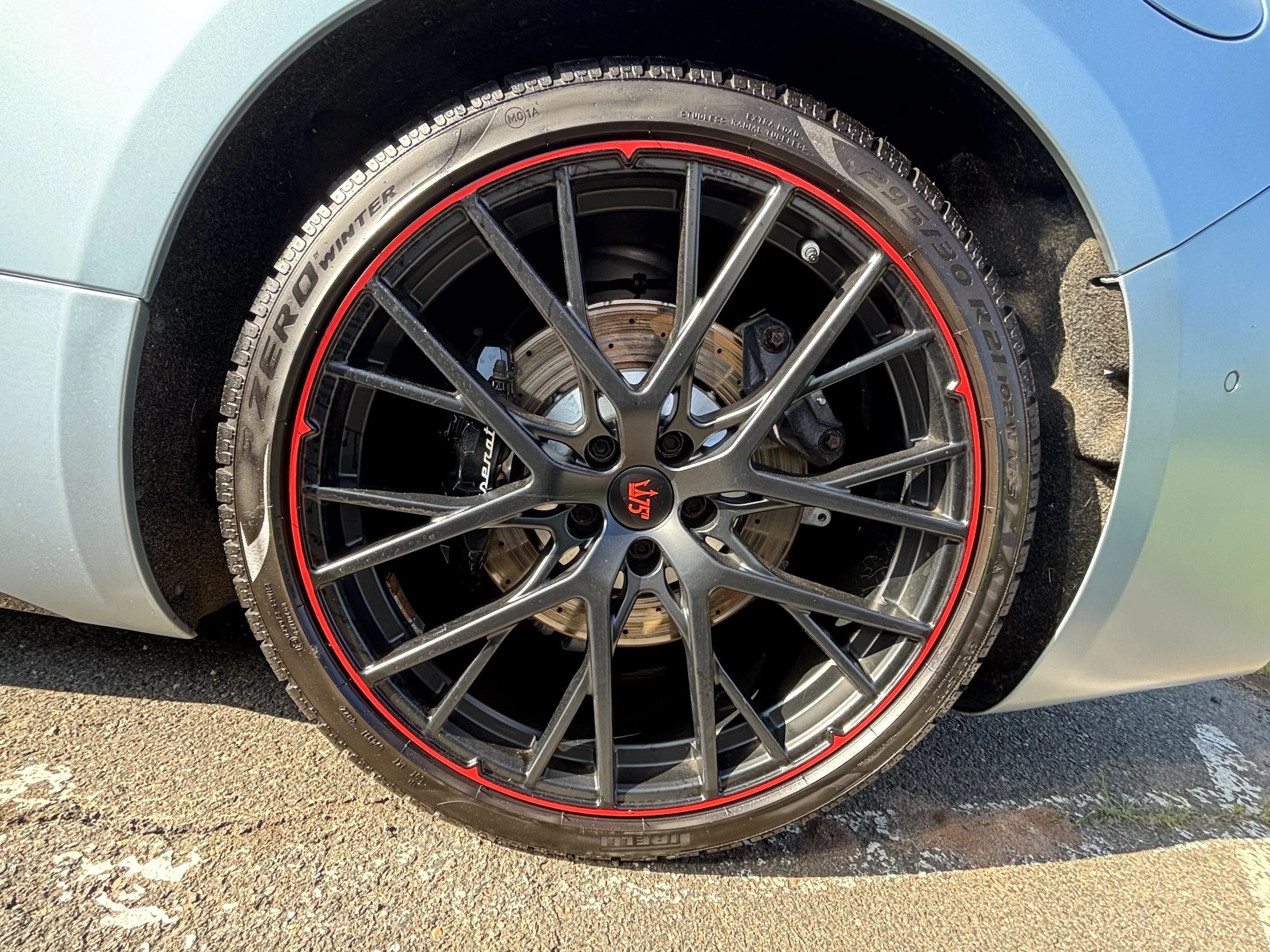 Certified Used 2024 Grigio Lamiera Matte Maserati Trofeo image 23