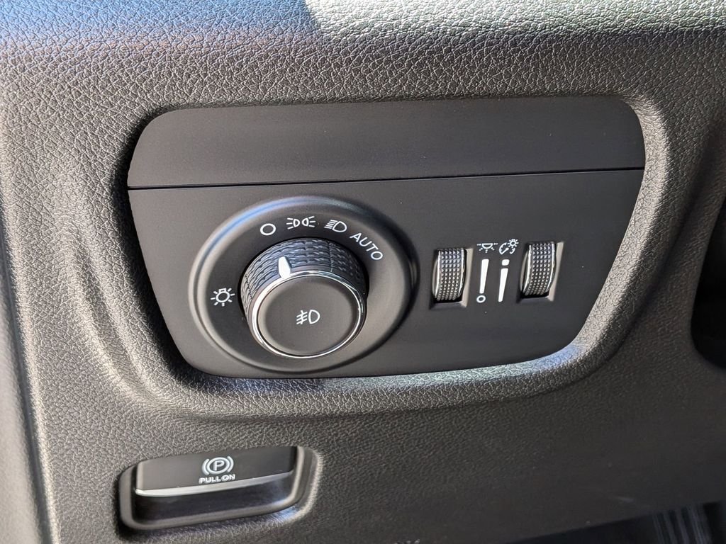 Used 2023 Black Jeep Limited image 15