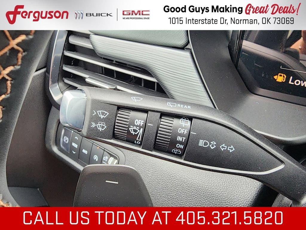 2026 GMC Acadia AT4 - Photo 23