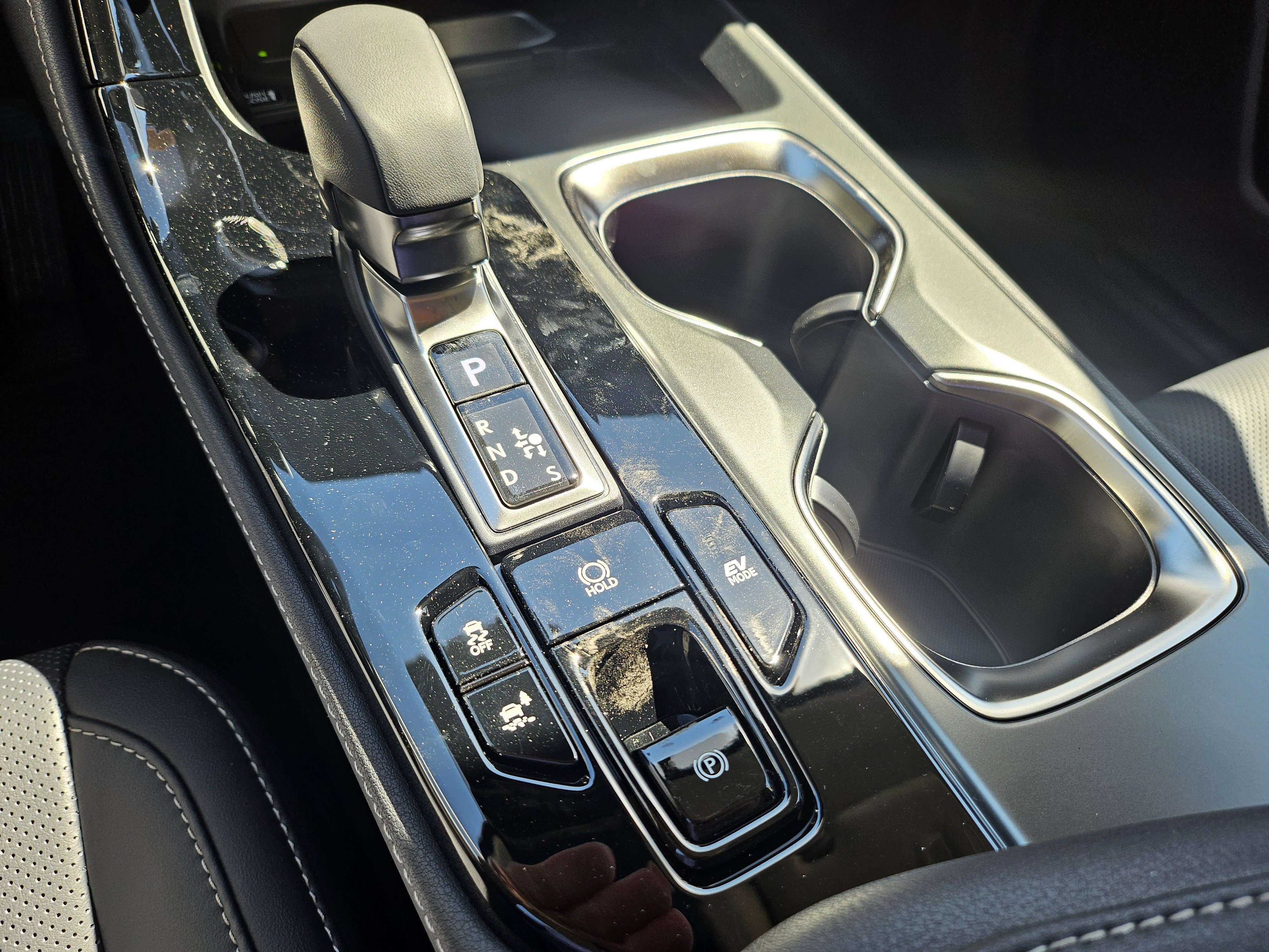 New 2026 Nori Green Pearl Lexus 350h Luxury image 14