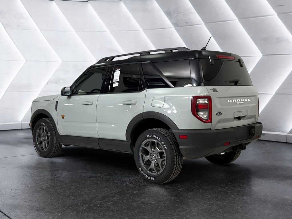 Used 2022 Green Ford Badlands image 6