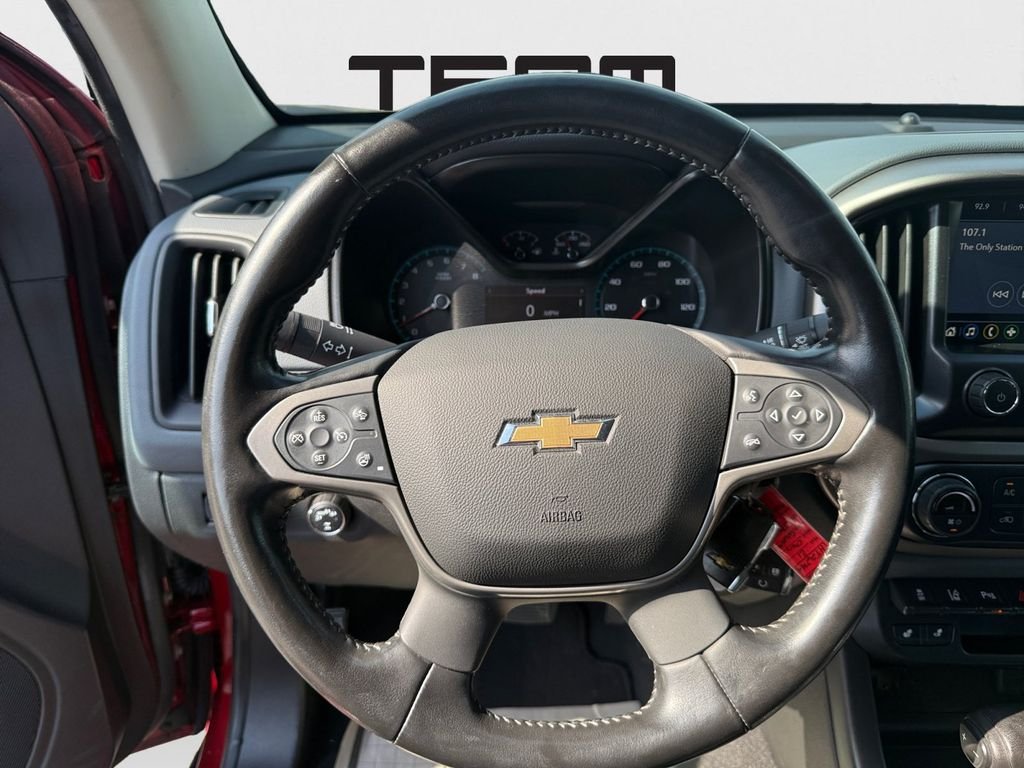 Used 2021 Red Chevrolet Z71 image 16