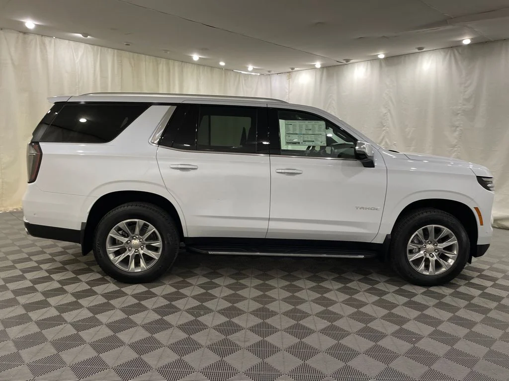 New 2026 Polar White Tricoat Chevrolet Premier image 4