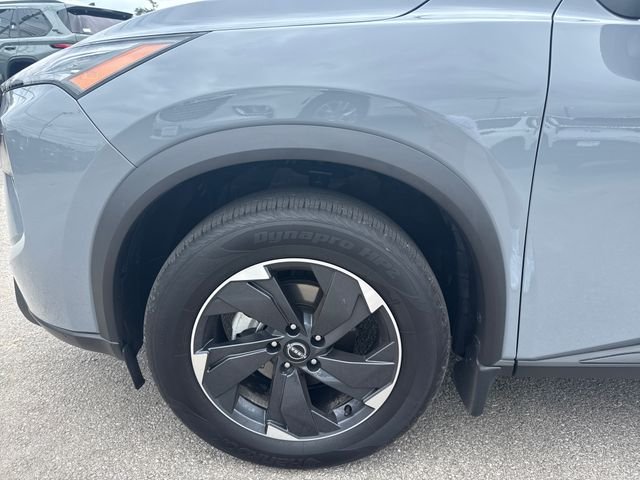 Used 2026 Gray Nissan SV image 11