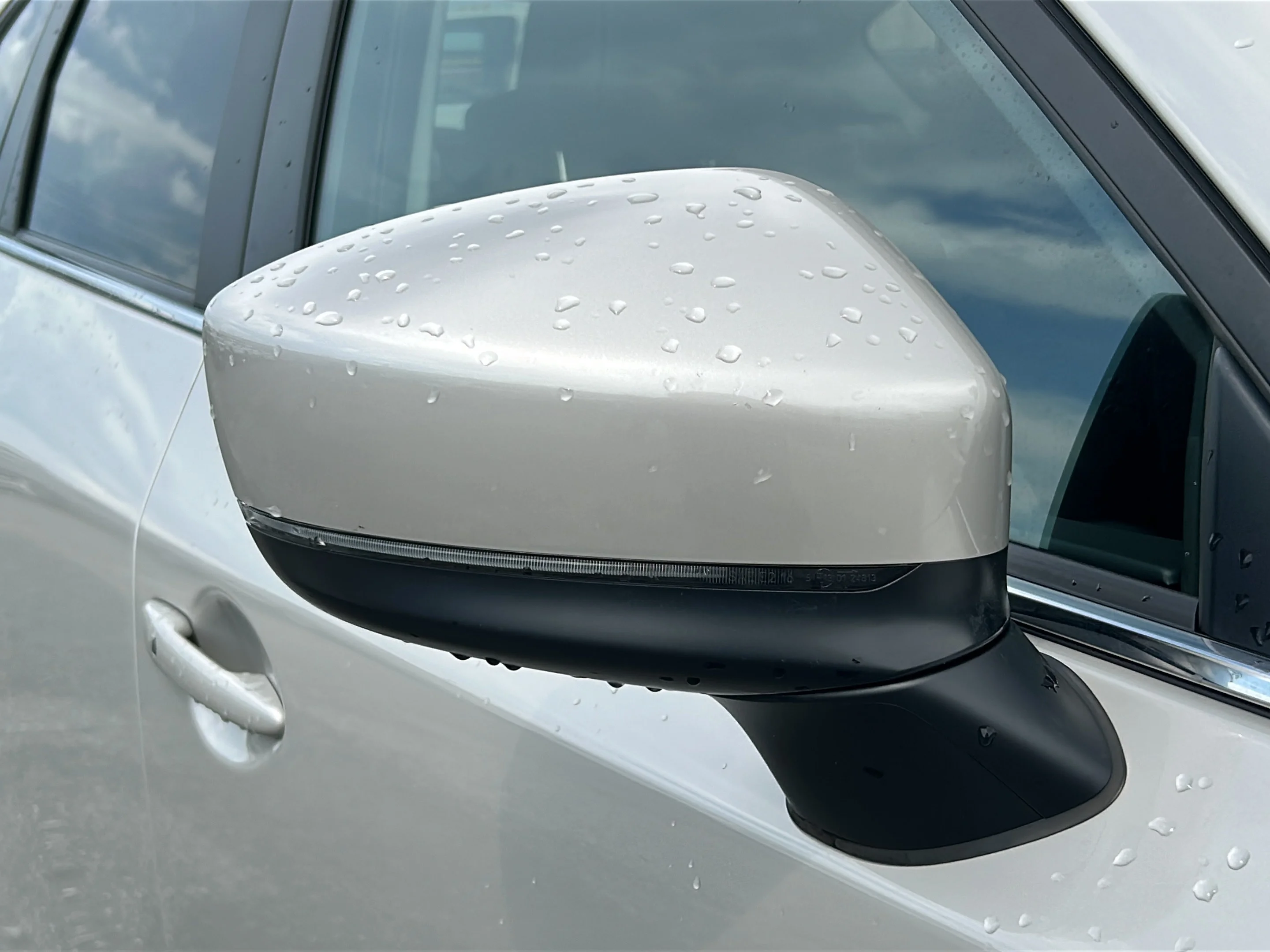 Used 2025 Platinum Quartz Metallic Mazda 2.5 S Preferred Package image 29