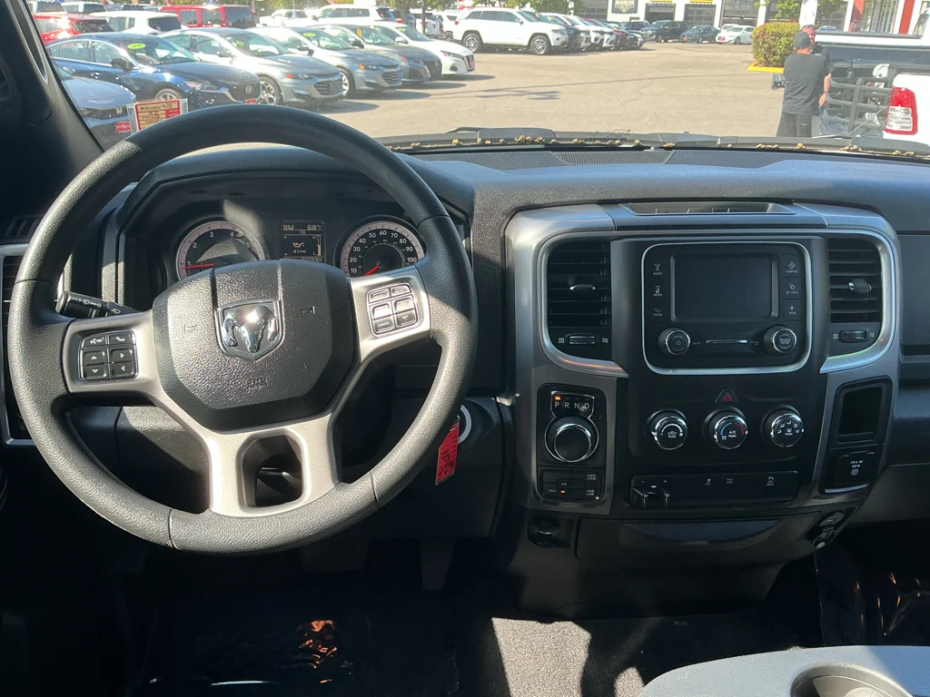 Used 2022 Delmonico Red Pearlcoat Ram Warlock image 9