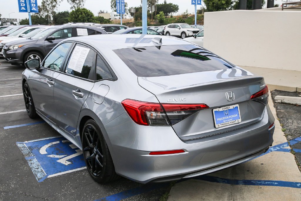 Certified Used 2024 Lunar Silver Metallic Honda 2.0L 4D SPORT image 4
