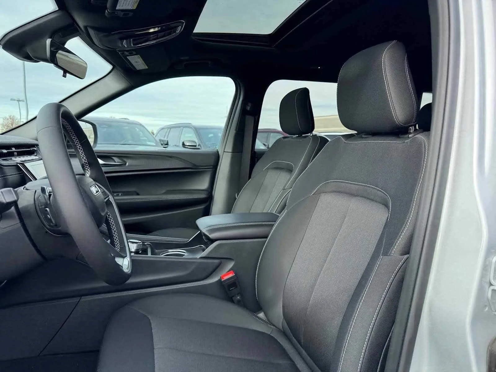 2025 Jeep Grand Cherokee L Laredo - Photo 19