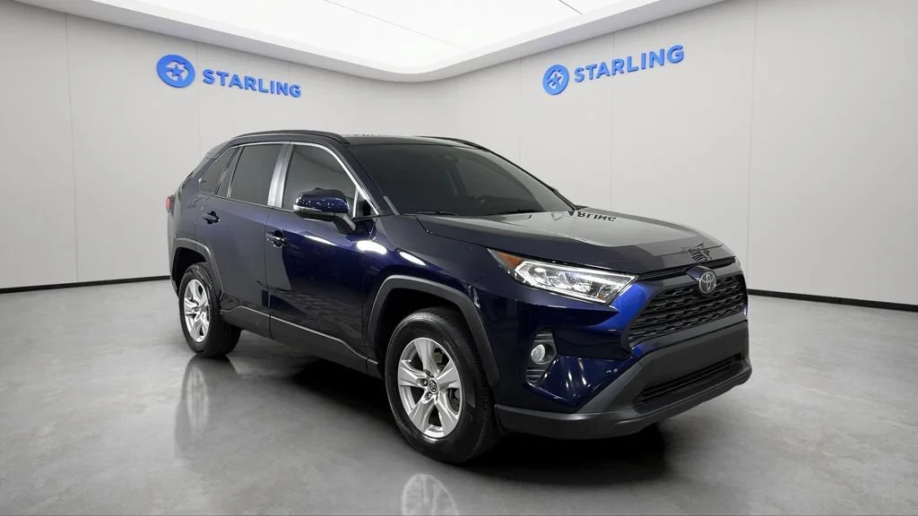 Used 2019 Blue Toyota XLE image 13