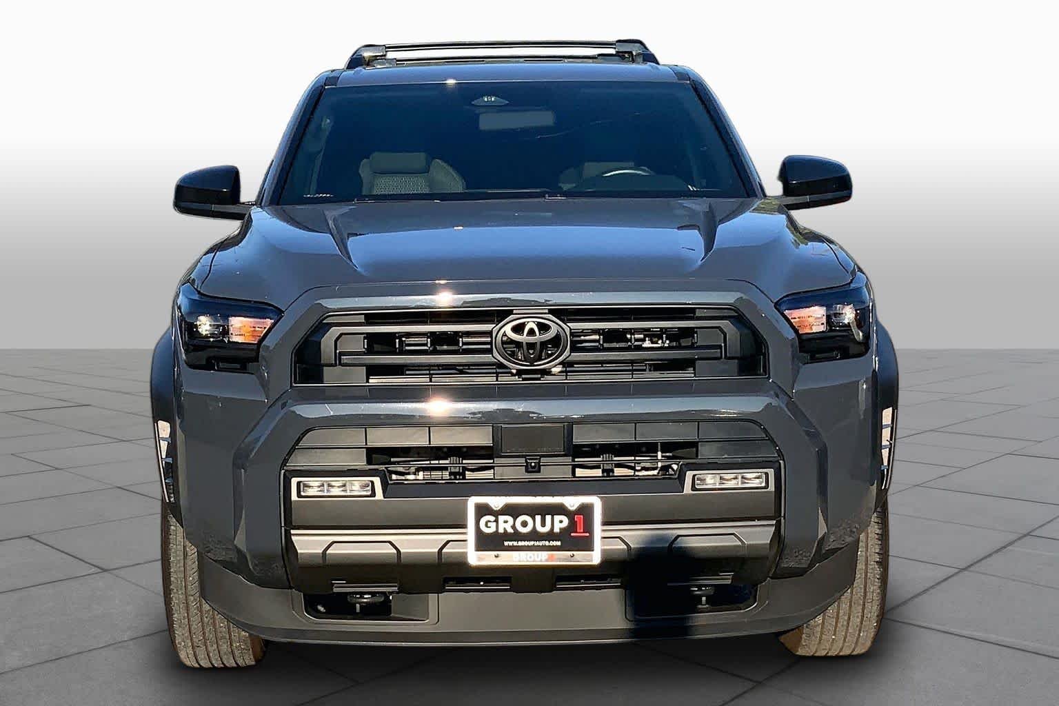 Used 2025 Underground Toyota SR5 image 4