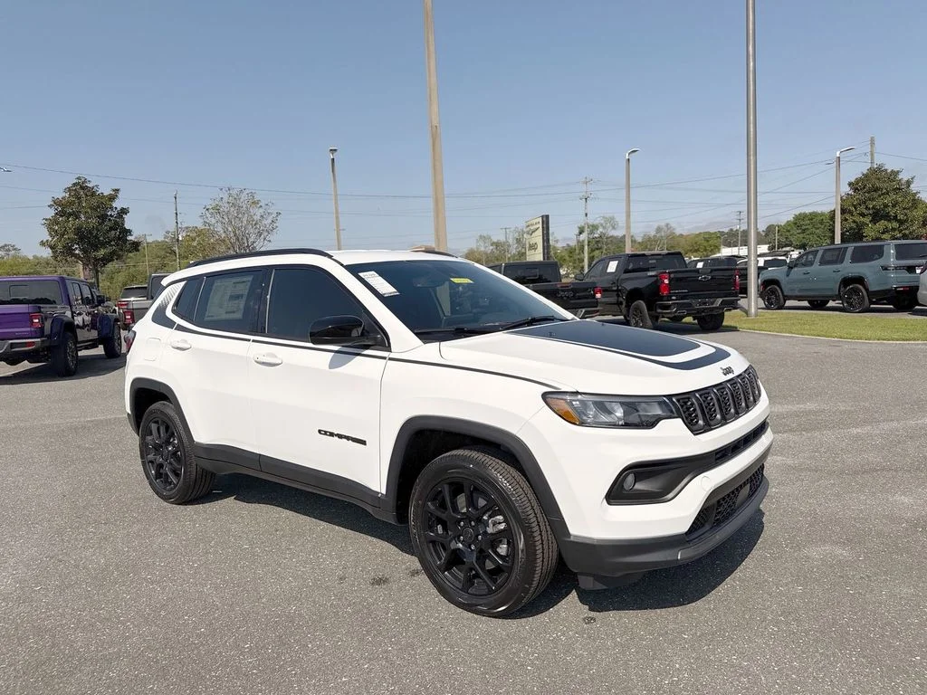 2026 Jeep Compass Altitude 4X4's photo