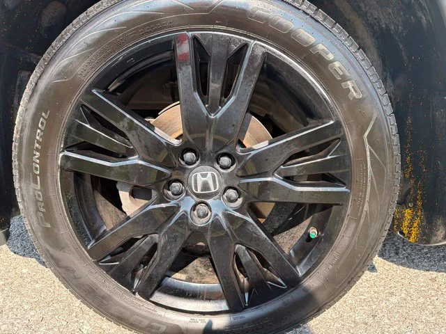 Used 2022 White Honda Black Edition image 9
