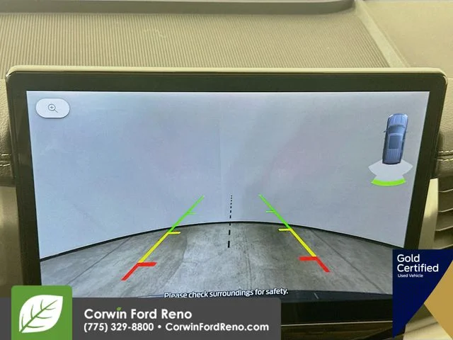 Certified Used 2024 Oxford White Ford XLT image 18