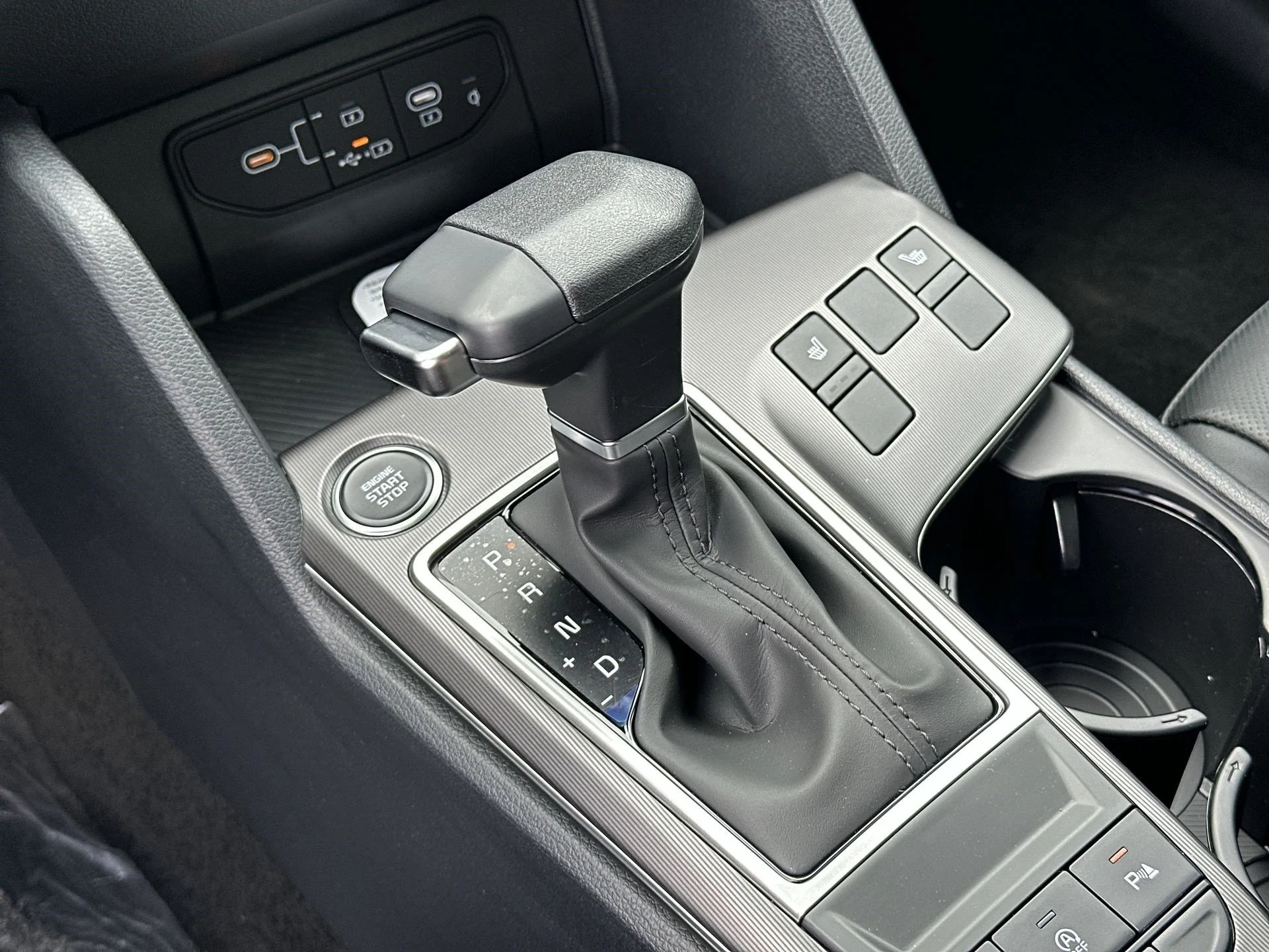 New 2026 Gravity Gray Kia EX image 19