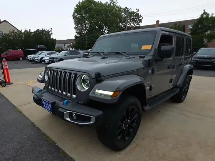 Used 2023 Gray Jeep Sahara 4xe image 1