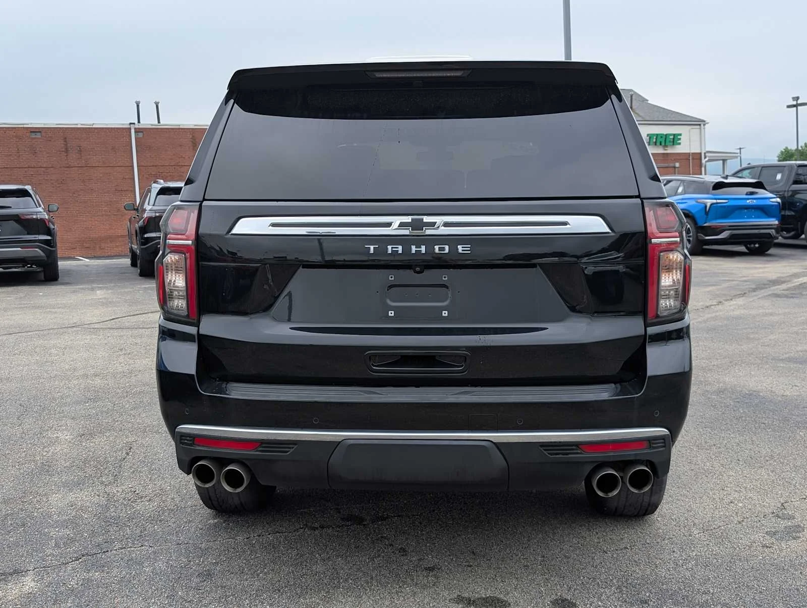 Used 2021 Black Chevrolet Premier image 9