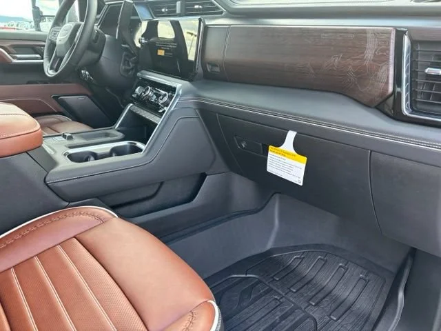 2026 GMC Sierra 3500HD Denali Ultimate - Photo 24