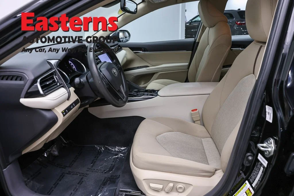 Used 2020 Black Toyota LE image 13