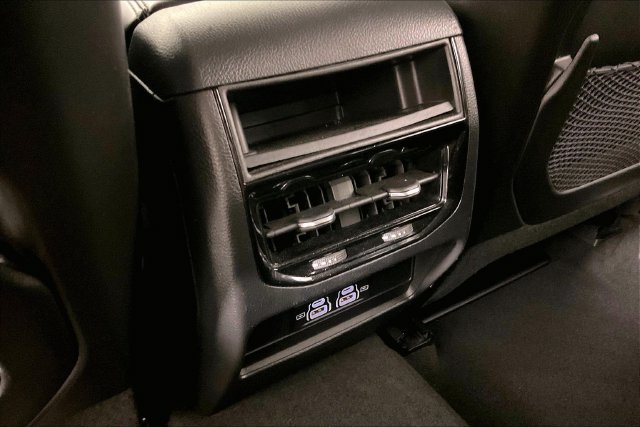 Used 2023 Black Jeep Laredo image 9
