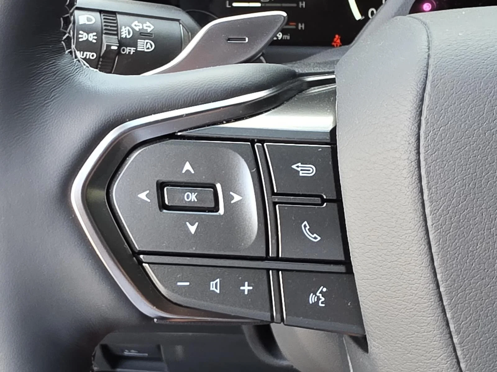 2026 Lexus LX 600 Luxury - Photo 36