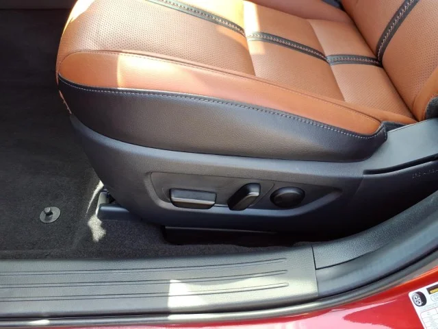 2025 Mazda CX-50 Premium Plus - Photo 12