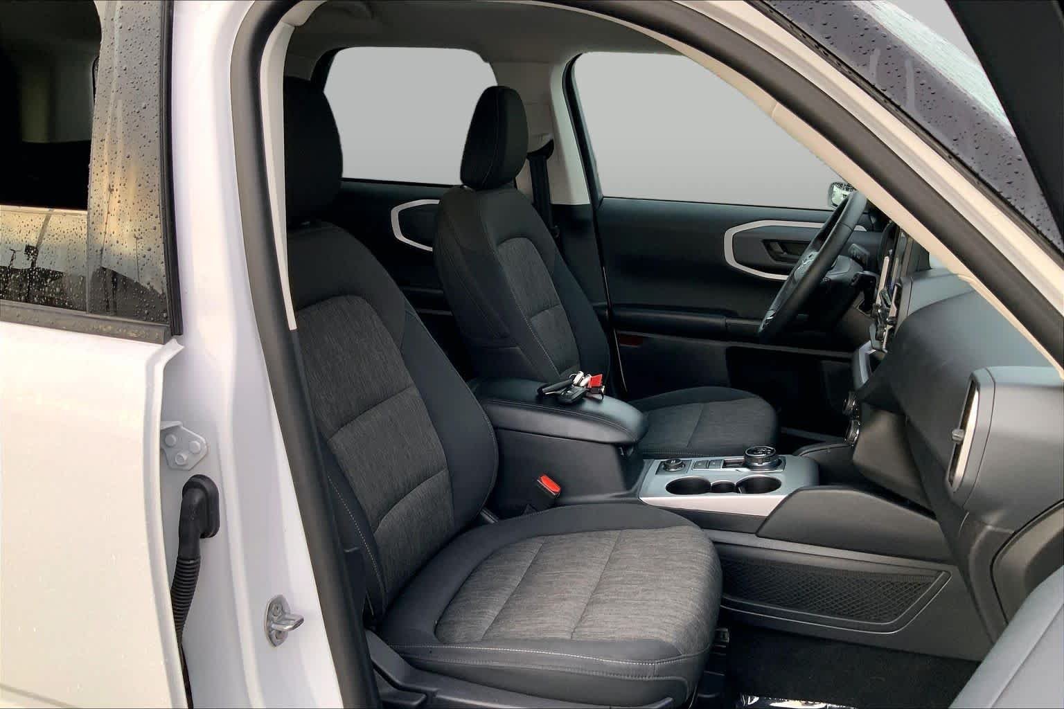 Used 2023 Oxford White Ford Big Bend image 9