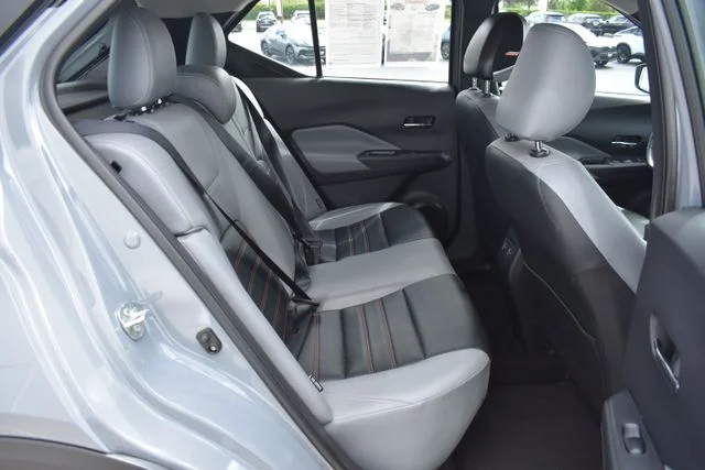Used 2023 Gray Nissan SR image 18