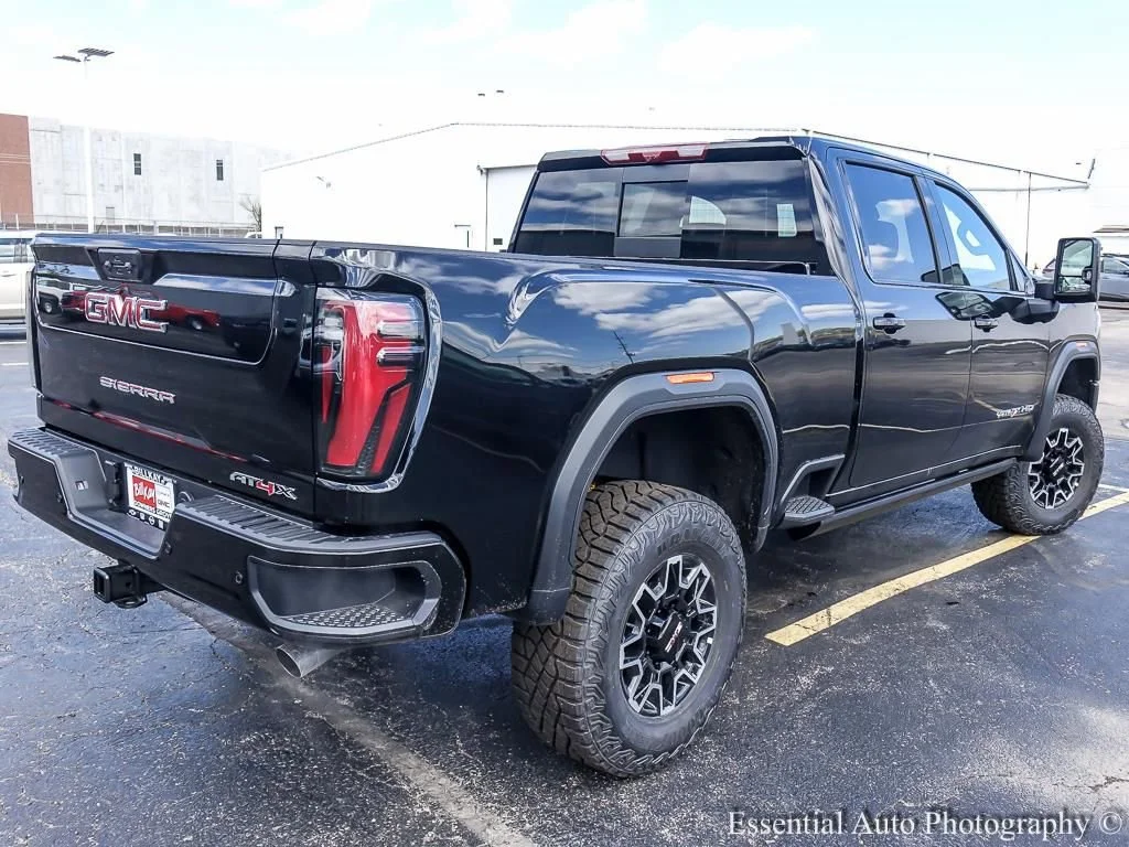 2026 GMC Sierra 2500HD AT4X - Photo 10