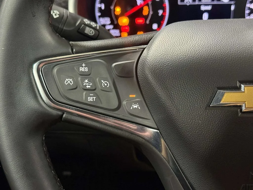 Used 2024 Summit White Chevrolet 1LT image 15