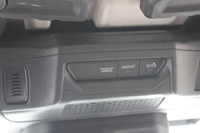 Used 2025 White Jeep Sahara image 12