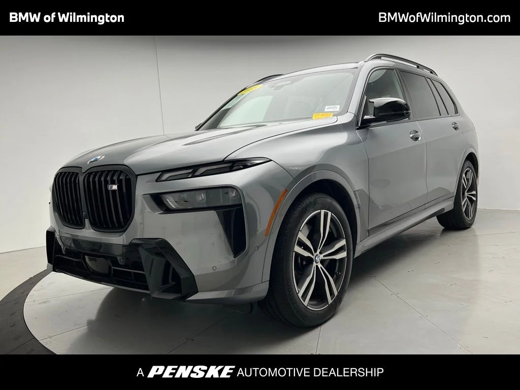 2025 BMW X7 M60i's photo