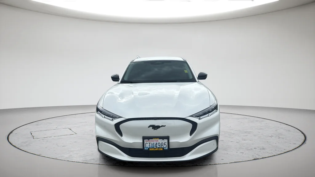Used 2023 White Ford Select image 14