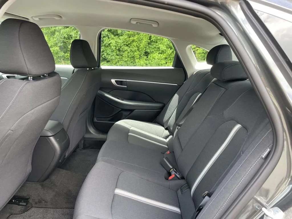 New 2026 Gray Hyundai SEL Sport image 10