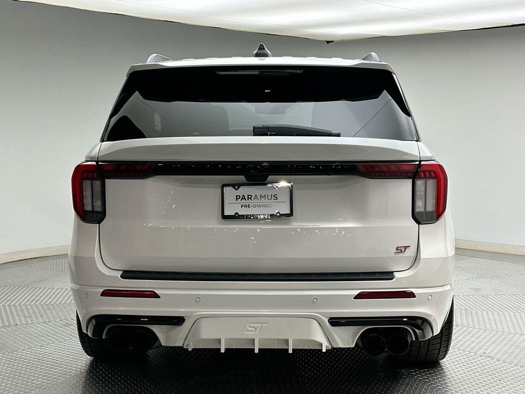 Used 2025 White Metallic Ford ST image 12