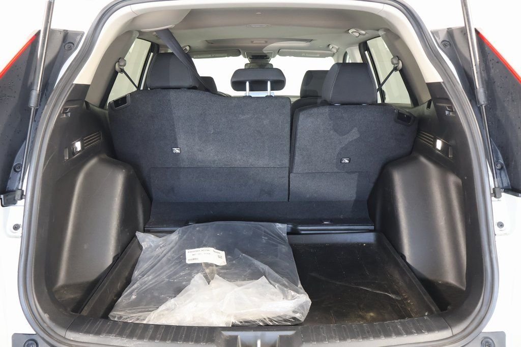 Used 2025 Platinum White Pearl Honda EX image 14