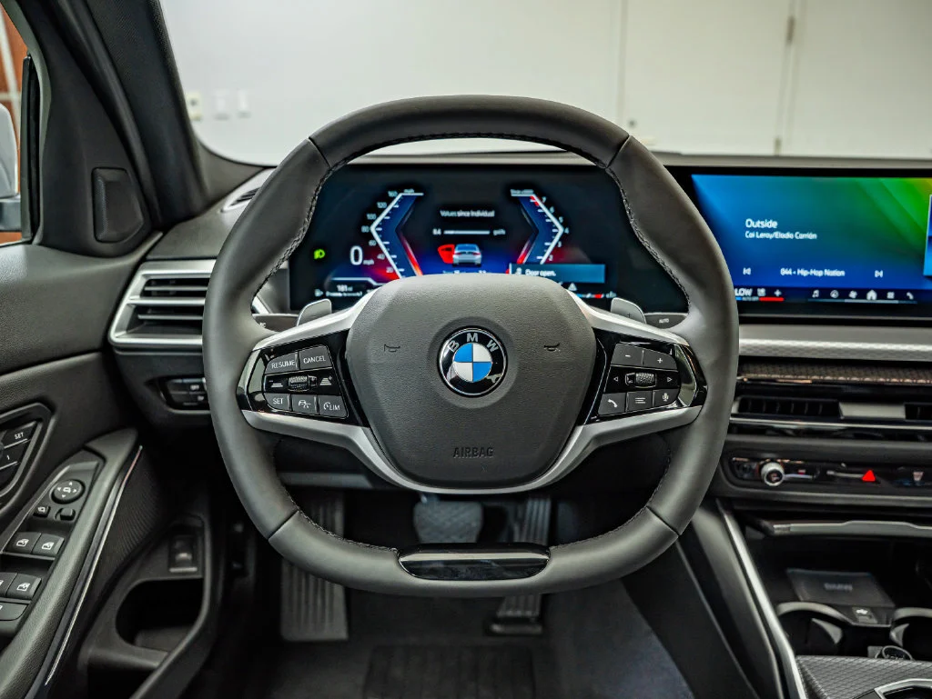 New 2026 Skyscraper Grey Metallic BMW 330i xDrive image 19