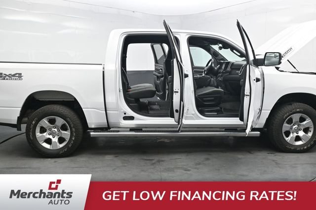 Used 2024 White Ram Big Horn/Lone Star image 39