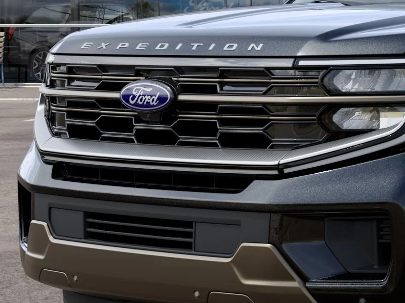 New 2027 Agate Black Metallic Ford King Ranch® image 65