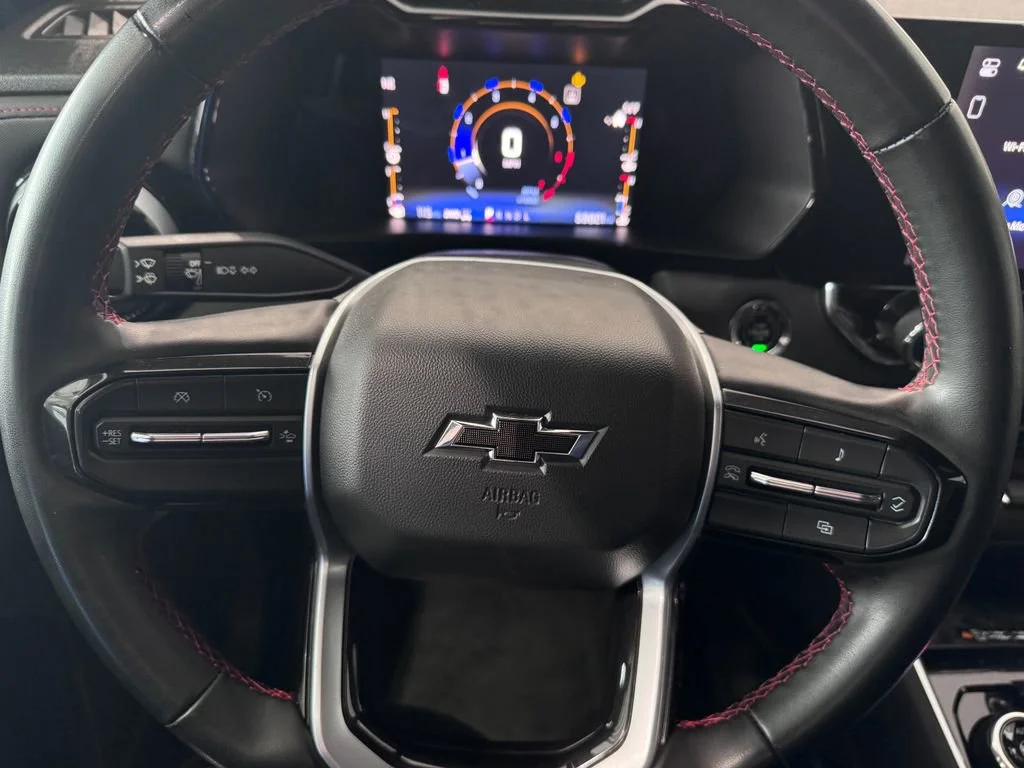 2023 Chevrolet Colorado Z71 - Photo 14