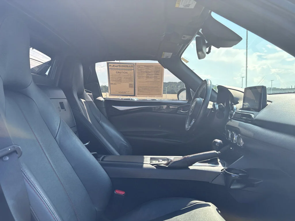Used 2018 Black Mazda Grand Touring image 23