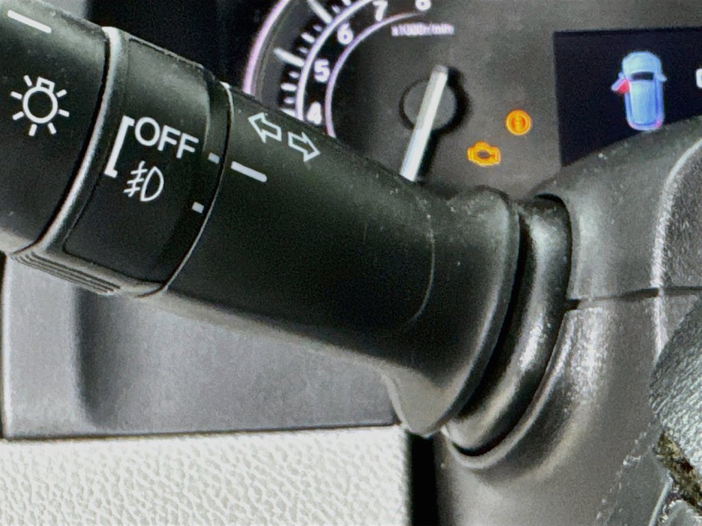 Used 2016 Silver Honda EX-L image 13