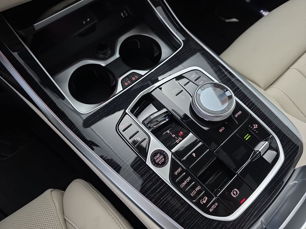 New 2026 Carbon Black Metallic BMW M60i image 26