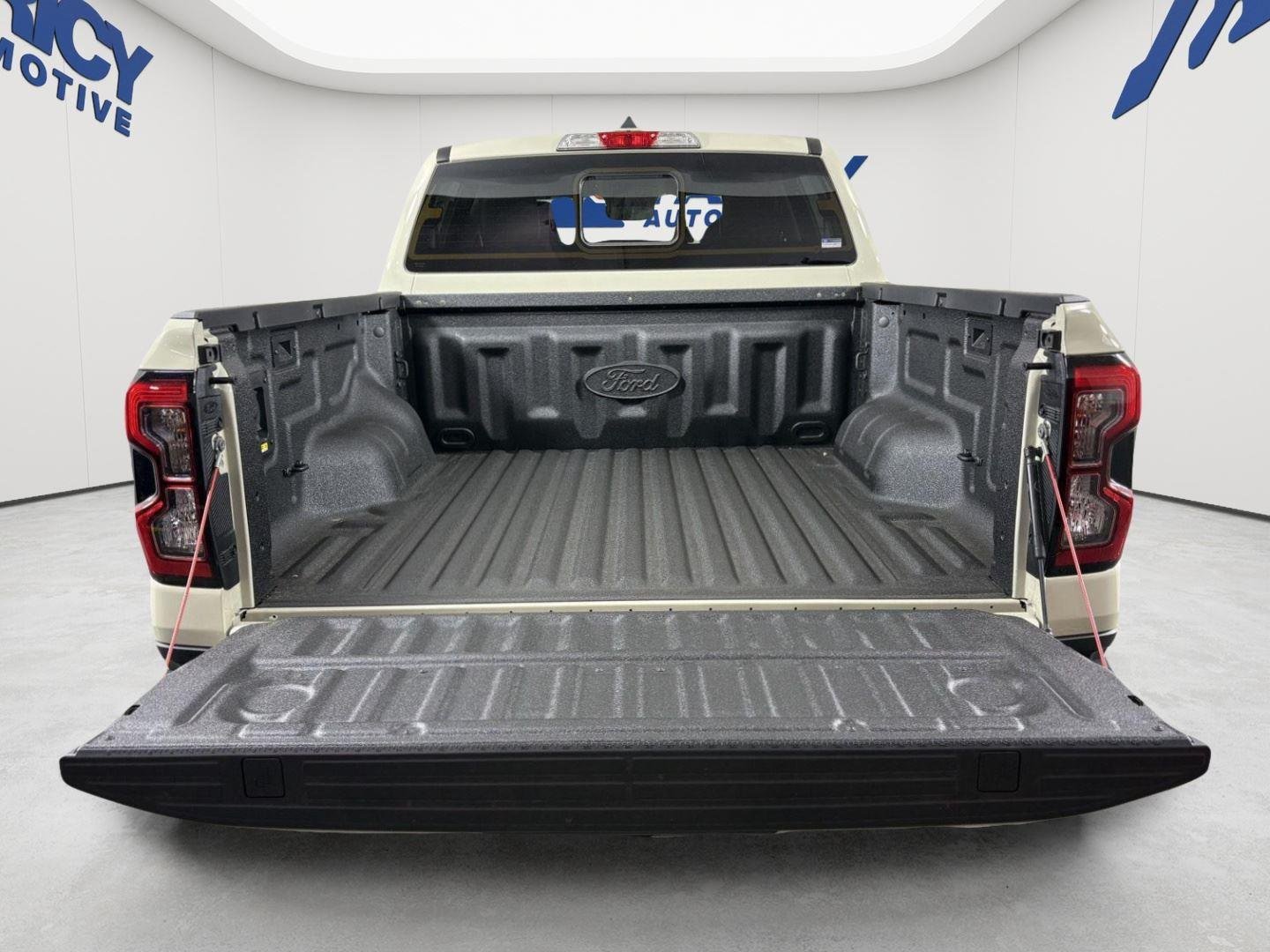 New 2026 Desert Sand Ford LARIAT image 5