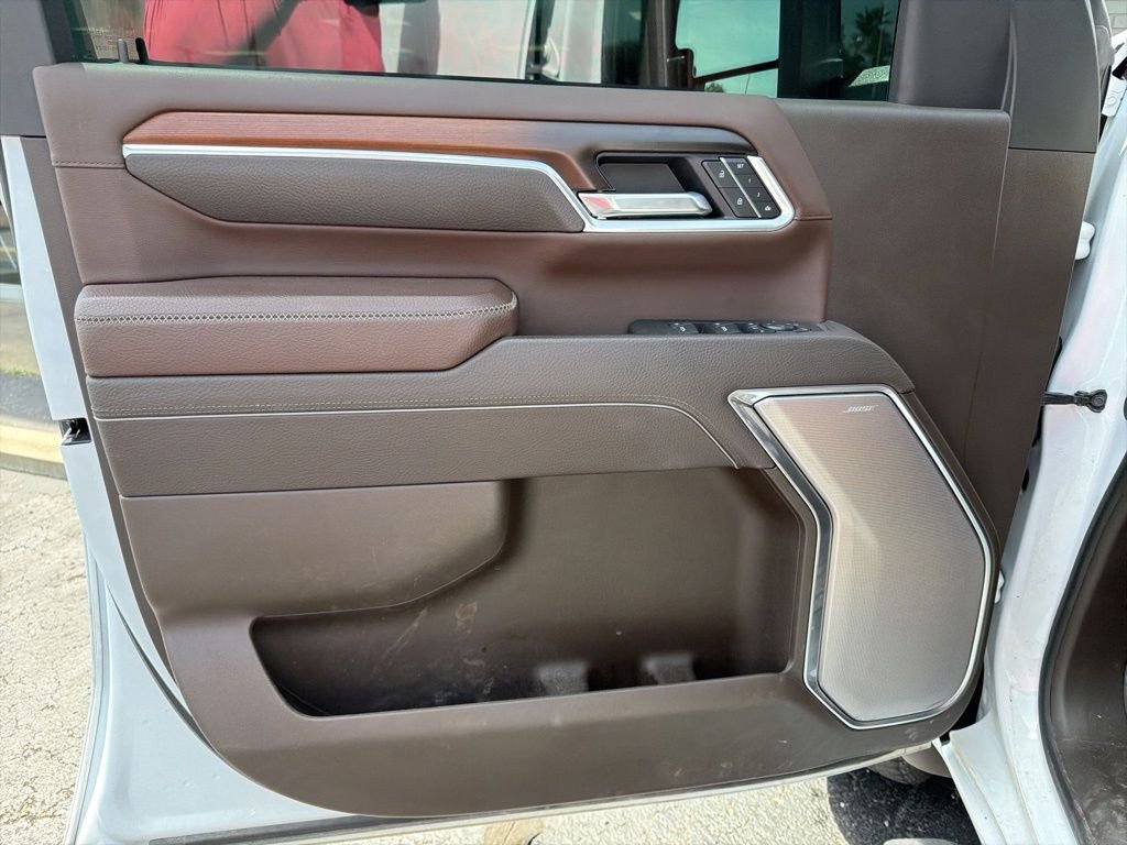 Used 2025 White GMC Denali image 21