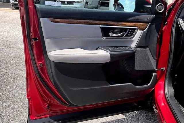Used 2021 Radiant Red Metallic Honda EX-L image 17